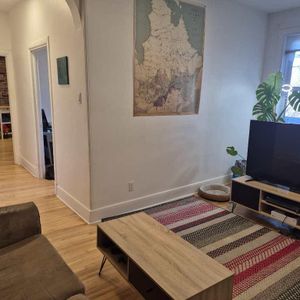 Appartement 3 1/2 dans Saint-Jean-Baptiste - Photo 2