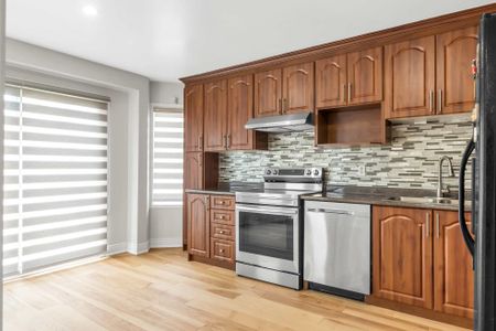 For Lease - 23 Valonia Drive Unit# Upper, Brampton, Ontario - Photo 3