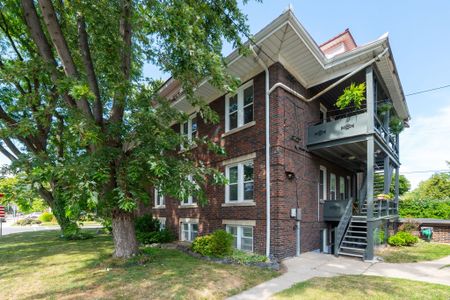 For Lease - 55 Balsam Avenue Unit# Unit 6, Hamilton, Ontario - Photo 5