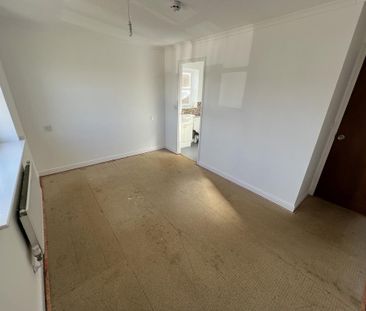 6 bedroom detached house to rent - Photo 1