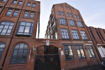 Erskine Street - Photo 2