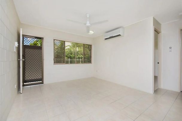 Unit 2/36 Wareham Street, Aitkenvale. - Photo 1