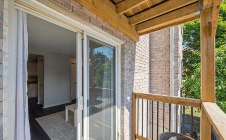 For Lease - 266 Overlea Drive Unit# 204, Kitchener, Ontario - Photo 4