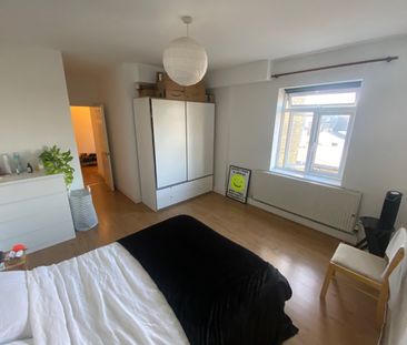 1 Bed Flat, Stoke Newington High Street, N16 - Photo 5