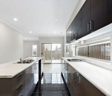 Charming Family Home in Cobblebank - Photo 1