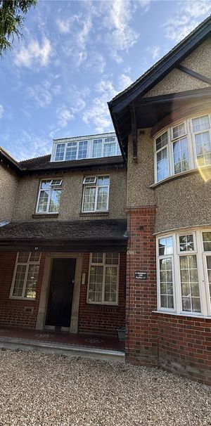 studio to rent Midanbury Lane, Southampton, Hampshire, SO18 - Photo 1