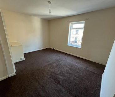 1 bedroom property to rent - Photo 2