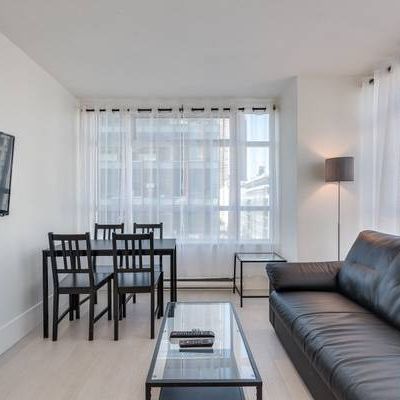 FURNISHED 1 Bedroom + Den @ 438 Seymour-Available October 1st - Photo 3