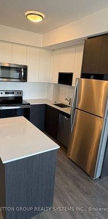 Burnhamthorpe Rd /Hurontario st Brand New 1Bdrm Bright +Modern 1Lockr - Photo 1