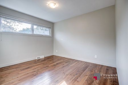 30 Warwick Dr Sw - Photo 3