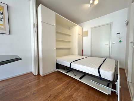 Fantastische studio met lateraal zeezicht in hartje centrum - Photo 2