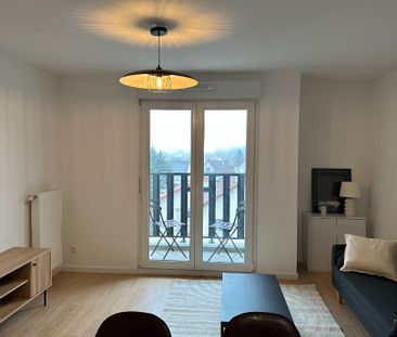 Location appartement 3 pièces, 59.10m², Le Blanc-Mesnil - Photo 2