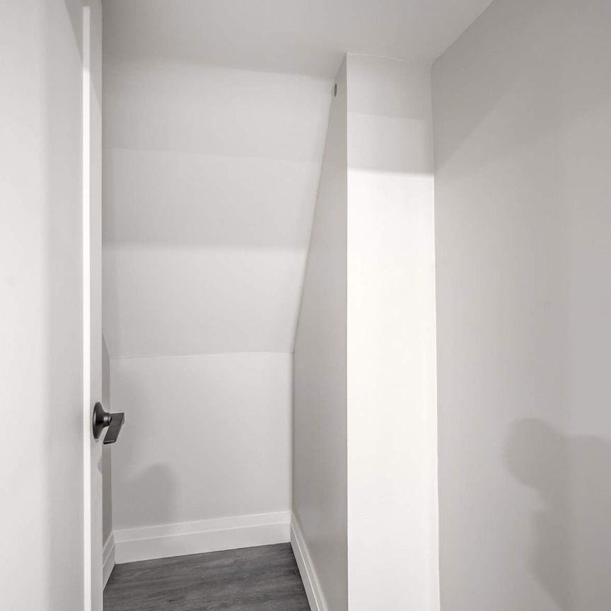 For Lease - 901 Brimorton Drive Unit# Bsmt, Toronto, Ontario - Photo 1