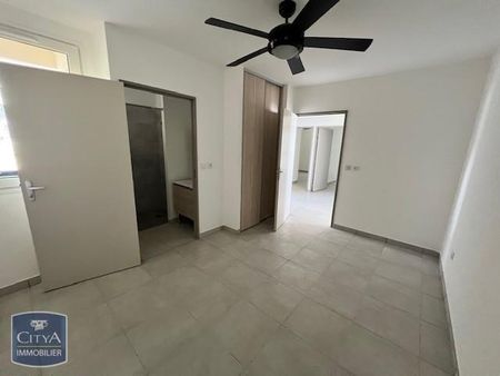 Location Appartement 4 pièces 115m² STE CLOTILDE 97490 - Photo 4