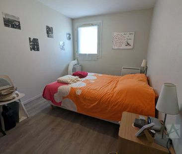 Location Appartement 4 pièces 86m² CHAMBERY 73000 - Photo 6
