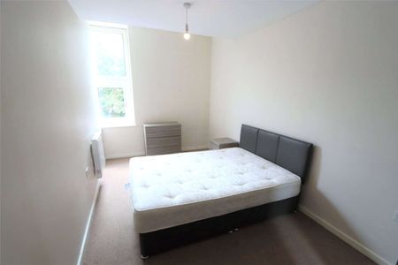 Fully Furnished One Double Bedroom Apartment with parking in Metropolitan House, Trafford. - Photo 5