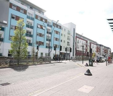 Hudson House, Station Approach, Epsom, Surrey, KT19 - Photo 4