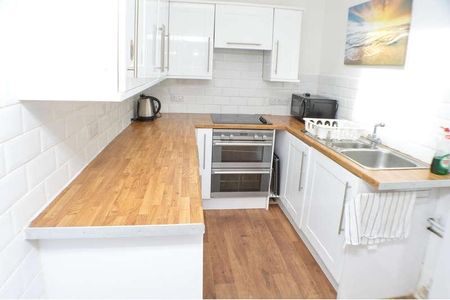 Rhode Lane, Bridgwater, TA6 - Photo 4