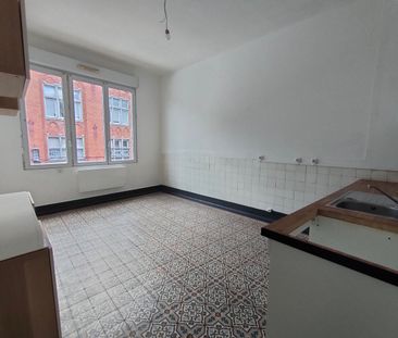 Location Appartement 3 pièces 72m² - Photo 2