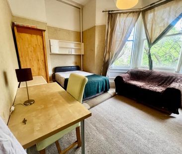 9 bedroom house share to rent - Photo 3