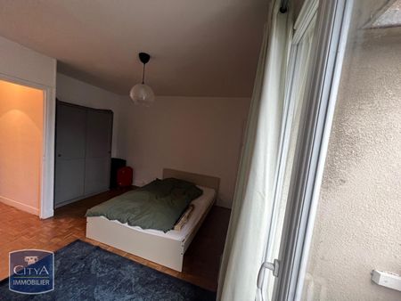 Location Appartement 3 pièces 70m² ST VALERY EN CAUX 76460 - Photo 3