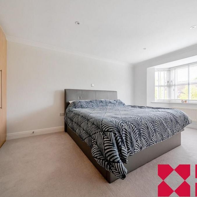 6 bedroom detached house to rent - Photo 1