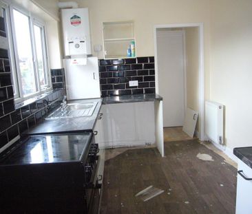 1 bedroom ground floor flat to rent - Photo 3