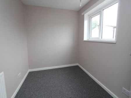 3 bedroom house to rent - Photo 3