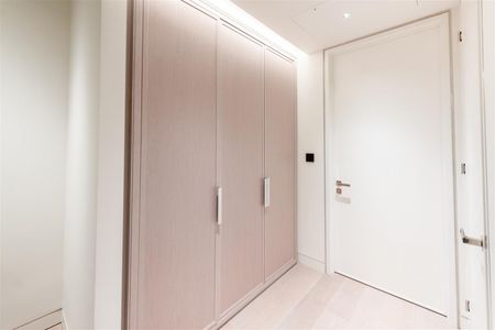 22 Hanover Square, London, W1S - Photo 2