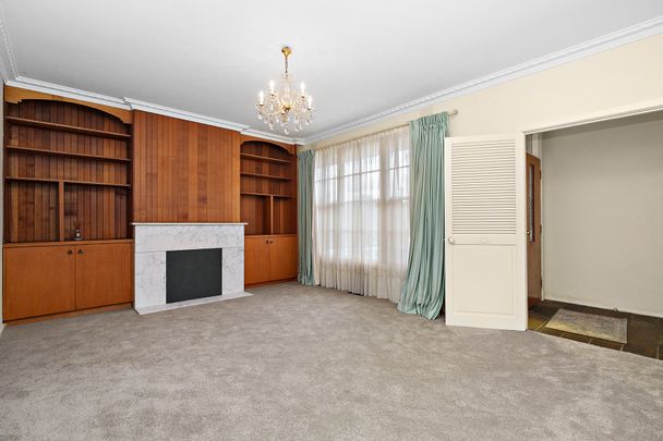 Thinking of selling? Contact our agent - Photo 1