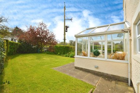 4 bedroom detached house to rent - Photo 2