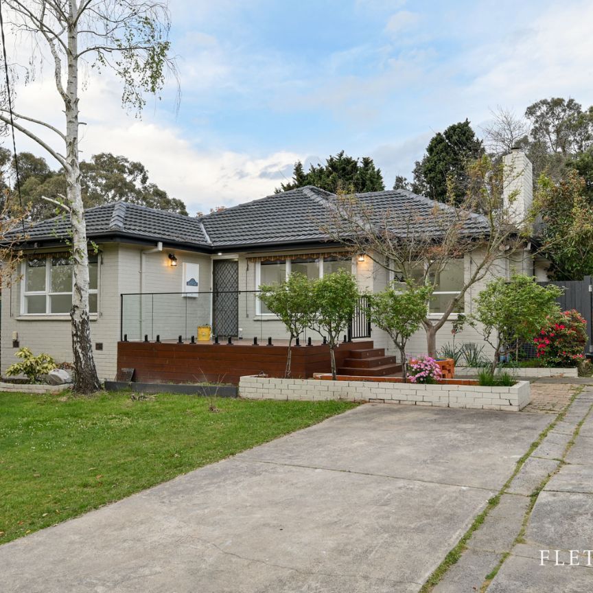 24 Sevenoaks Ave, Croydon VIC 3136 - House For Rent | Domain - Photo 1