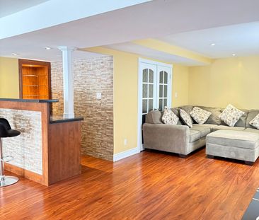 For Lease - 7 Wainwright Avenue, Richmond Hill, Ontario - Photo 1