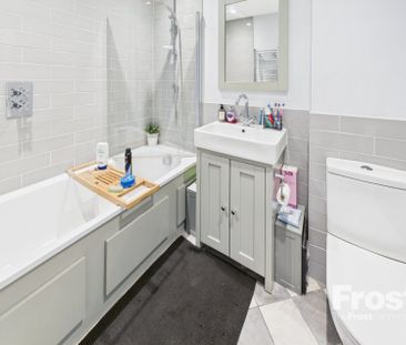 Slough Road, Datchet, Slough,SL3 - Photo 6