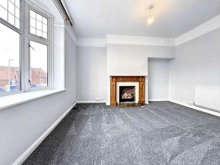 Bank Chambers, Penn Hill, Bh, Fully Refurbished Apartment, BH14 - Photo 5