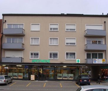 Frisch renovierte 4.5-Zimmerdachwohnung im Zentrum - Photo 5