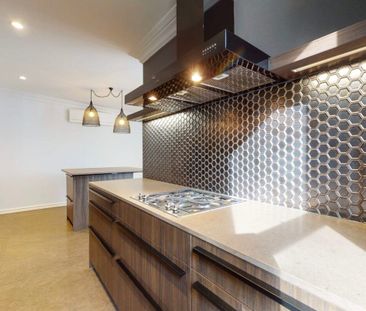 North Perth - Photo 6