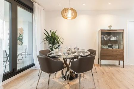 Paseo Martiricos, Málaga, Andalusia 29009 - Photo 5