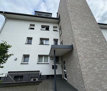 RESERVIERT! Moderne 3-Zi.Wohnung mit Loggia und Fahrstuhl Rietberg-Neuenkirchen - Photo 6