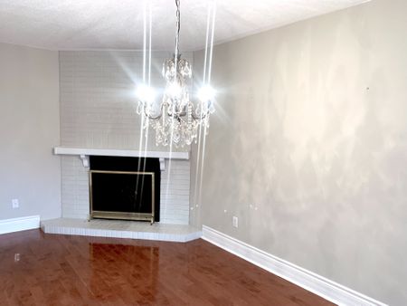 For Lease - 4766 Wild Rose Street Unit# (Upper), Mississauga, Ontario - Photo 2