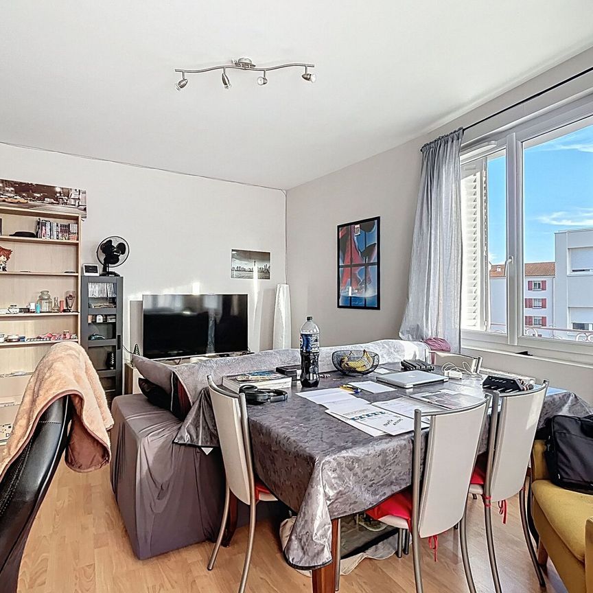 Appartement à louer 2 pièces • Clermont-Ferrand - Photo 1