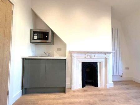 Studio to rent - Photo 3