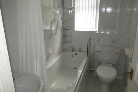 Heol Gwenallt, Gorseinon, SWANSEA - Photo 5