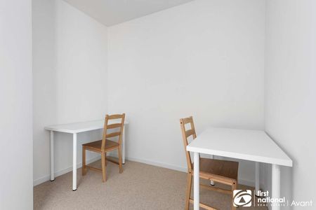 FURNISHED!! - Modern Apartment in Caulfield Village - Photo 5