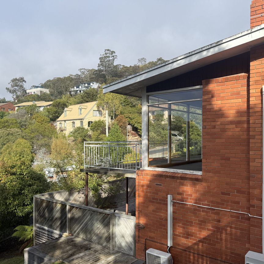1 Atunga Street, 7053, Taroona - Photo 1