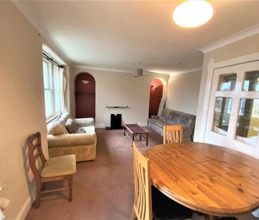 6 bedroom house to rent - Photo 2