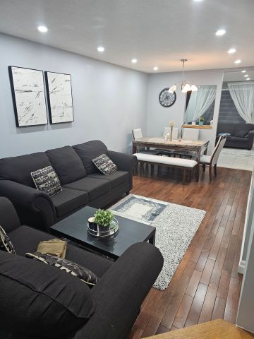 For Lease - 5944 Ridgecrest Trail Unit# Main/2nd Flr, Mississauga, Ontario - Photo 2