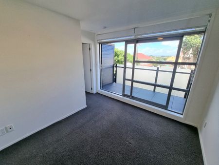 Perfect Work + Play Combo - Photo 3