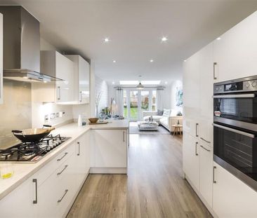 3 bedroom semi-detached house to rent - Photo 4