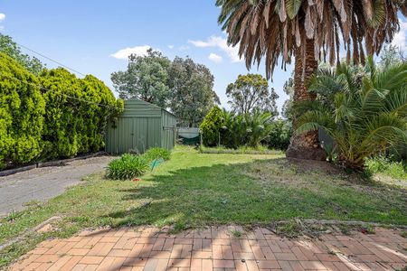 Neat Home in Quiet Location - Photo 4